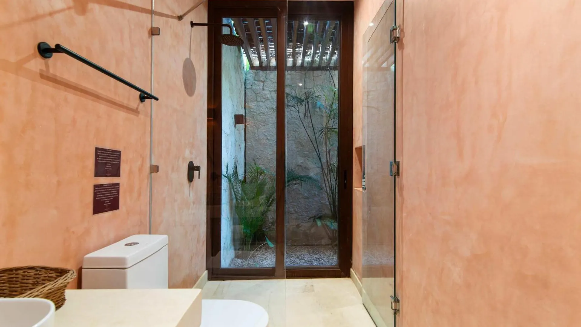 Private & Modern 2-Br Villa Of La Veleta Tulum